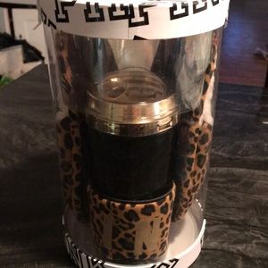 BNIP VS PINK ACCESSORIES